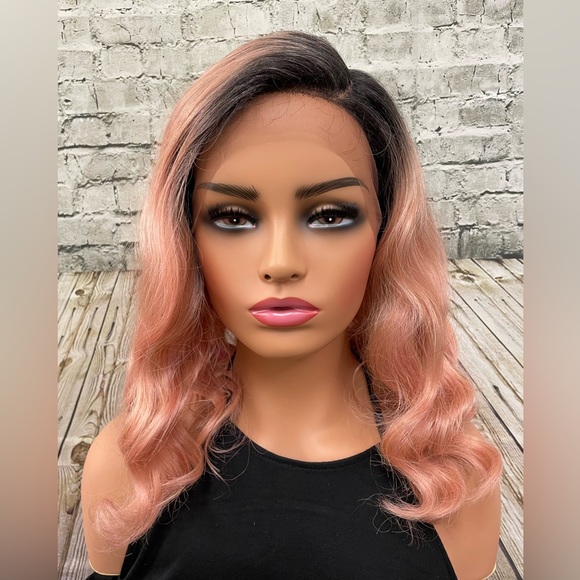 May lady lace front OT Rose nwt - Picture 2 of 6